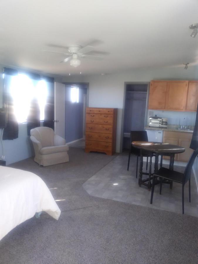 Mountain View Efficiency Apartman Tombstone Kültér fotó